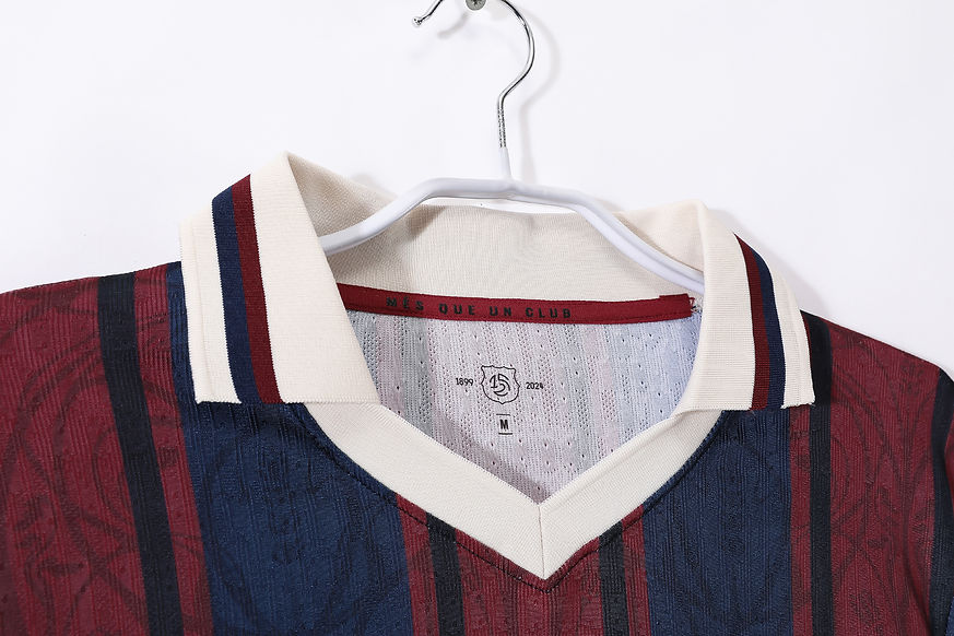 Barcelona 96/97 Sezonu Retro Forma